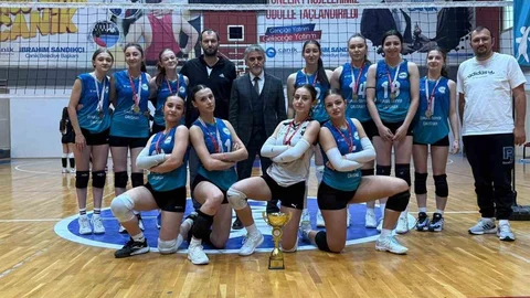 KMPAL Üst Üste Üçüncü Kez Şampiyon Oldu