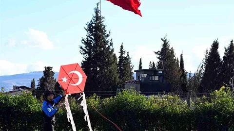 Çanakkale'de Uçurtma Festivali Düzenlendi