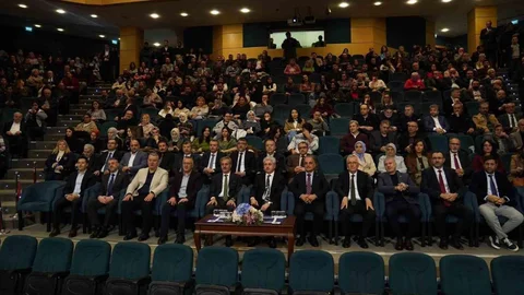 Sakarya Üniversitesi Araştırma Statüsünü Kutladı