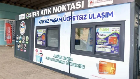 Körfez'de Atıklar Ulaşım İçin Kullanılıyor