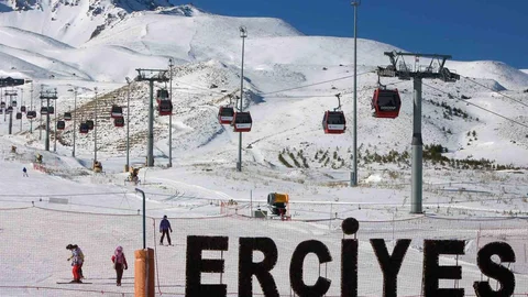 Erciyes Kayak Sezonu Açıldı