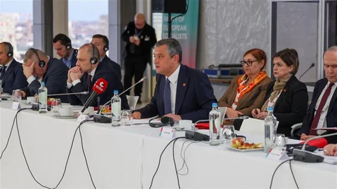 CHP Lideri Özel’den İngiltere’ye Tepki