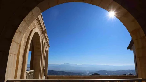Elazığ Harput'ta Bahar Havası Hissediliyor