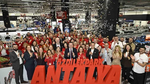 MediaMarkt Antalya’da Yeni Mağazasını Açtı