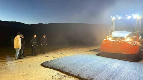 Bilecik'te Köy Yollarına Asfalt Çalışması