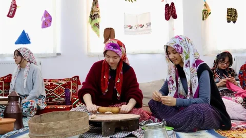 Bilecik'te Öğrencilerden Hayır Çarşısı