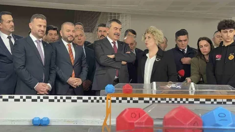 Arnavutköy'de Okul İnşaatları Hızla Devam Ediyor