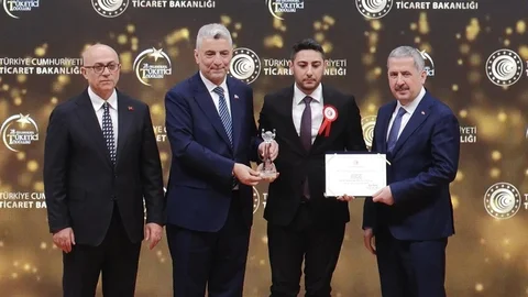 İHA, Tüketici Ödülleri'nde Ödül Aldı