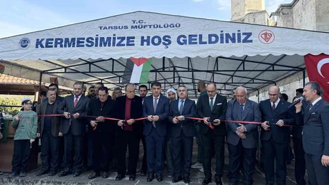 Tarsus'ta Hayır Çarşısı Açıldı