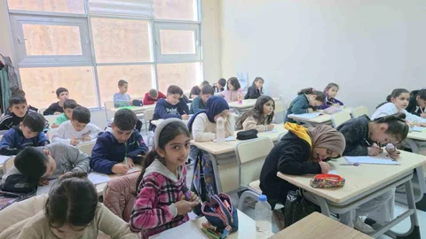 Elazığ'da Gençlere Yönelik Projeler Geliştiriliyor