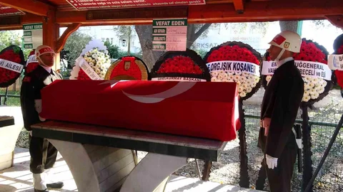 Emekli Tümgeneral Gürsel Öztürk'ün Cenazesi Antalya'da