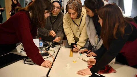 Sakarya Üniversitesinde IdeaFusion Etkinliği Düzenlendi