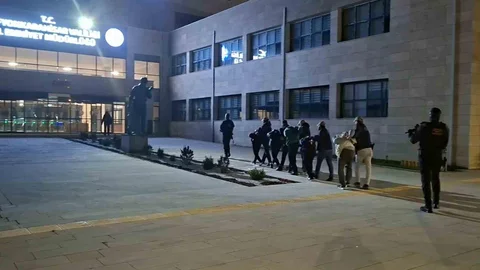 DEAŞ'lı Teröristlerin Yılbaşı Planı Engellendi