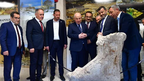 Lykos'un Antik Yüzleri Sergisi Denizli'de Açıldı