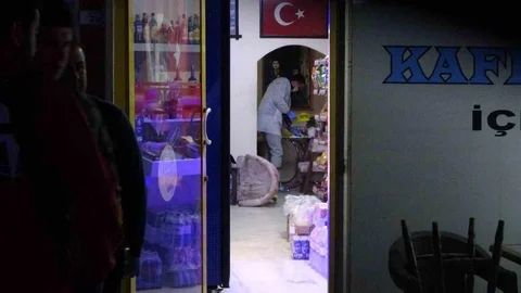 Antalya'da Market Cinayeti: 2 Kişi Hayatını Kaybetti