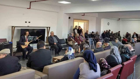 Huzurevi Sakinlerine Konser Düzenlendi