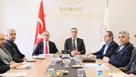Bayburt'ta Açık Öğretim Toplantısı Yapıldı