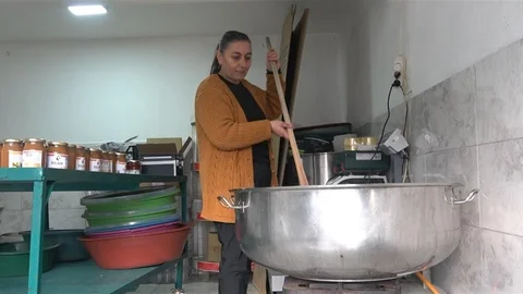 Hozat Kadın Kooperatifi ile Kadınlar Güçleniyor