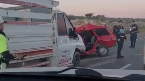 Susanoğlu-kızkalesi Yolunda Şiddetli Çarpışma: Otomobil Hurdaya Döndü!