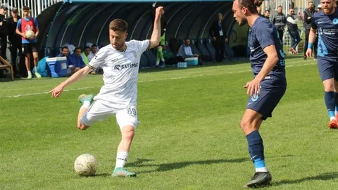 Kocaeli'de Futbolcu Hayatını Kaybetti