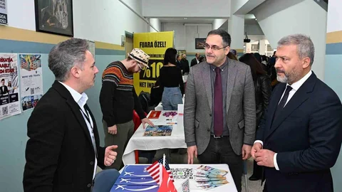 Anadolu Üniversitesi'nde Kariyer Günü