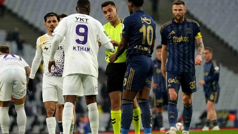 Eyüpspor - Fenerbahçe Maçında İlk Yarı Sonucu