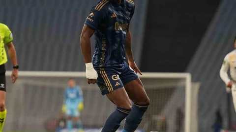 Jhon Duran Eyüpspor'a Gol Attı