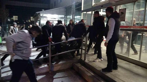 Malatya'da Bıçaklı Kavga Ortalığı Karıştırdı