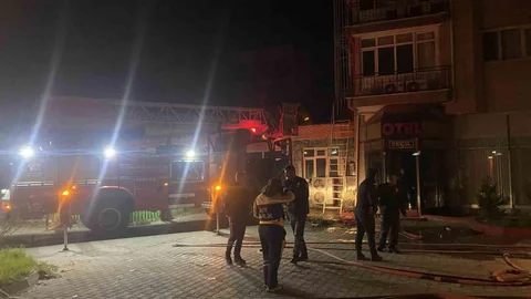 Alaşehir'de Otelde Yangın Paniği