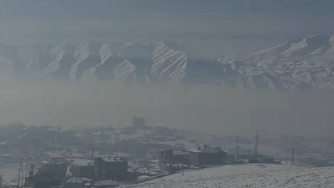 Yüksekova'da Yoğun Sis Görüntüleri