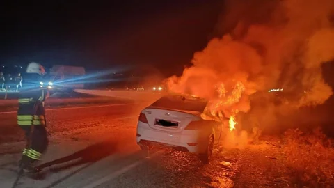 Otomobil Seyir Halindeyken Yandı