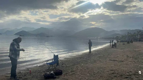 Marmaris'te Sağanak Sonrası Güneş Açtı