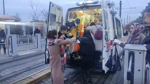 Eskişehir'de Liseliler Arasında Kavga Çıktı