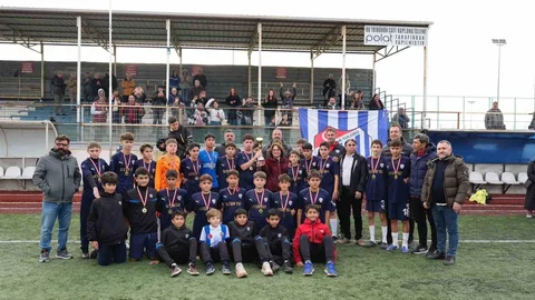 Didim'de U14 Takımı Şampiyonluk Yaşadı