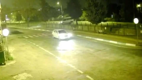 Bursa'da Minibüs Dereye Uçtu