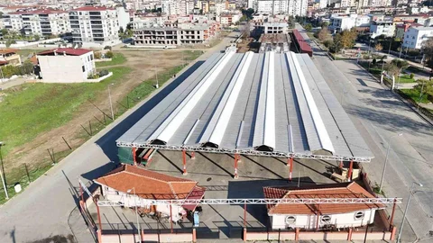 Şirinevler Pazaryeri'nde Esnafın Talepleri Karşılandı