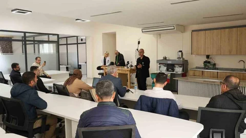 Diyarbakır’da Zanaatçı ve Öğretmenler Buluştu