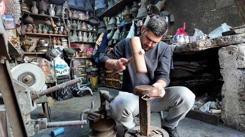 Siirt'te Yarım Yüzyıl Bakırcılık Yapıyor