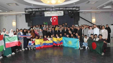 Eskişehir'de Uluslararası Öğrenciler Buluştu