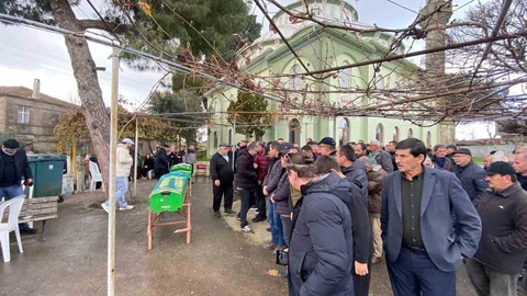 Çanakkale'de Trafik Kazasında 2 Can Kaybı