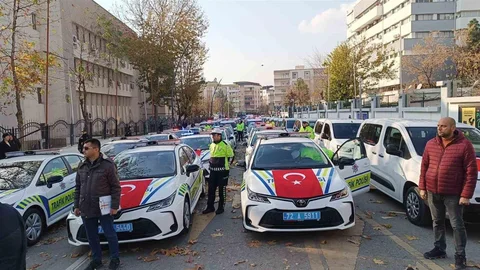 Batman'da Emniyet ve Jandarmaya Araç Teslimatı