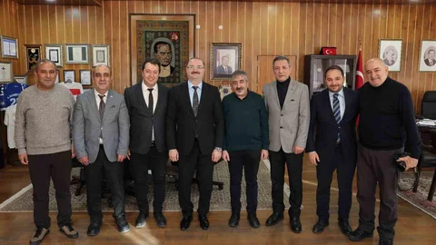 Rektör Hacımüftüoğlu'na Ziyaret Gerçekleşti