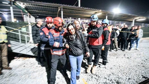 Menemen'de Deprem ve Kaza Tatbikatı Yapıldı