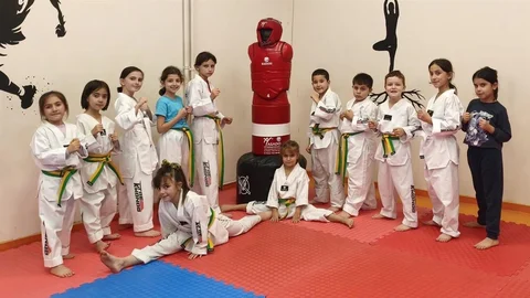 Bilecik’te Taekwondo ile Geleceğin Sporcuları Yetişiyor