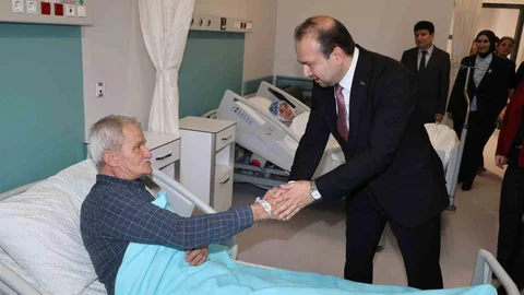 Aydın'da Hastane Ziyareti Gerçekleşti