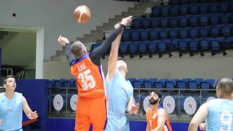 Hakkâri'de Basketbol Müsabakaları Başladı