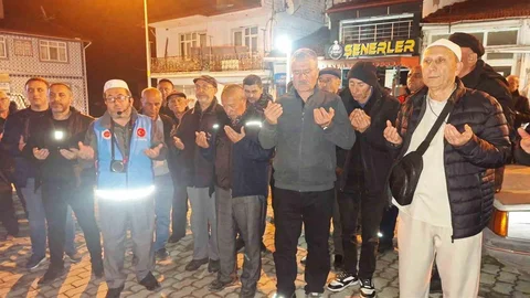 Umre Kafilesi Kütahya'dan Uğurlandı