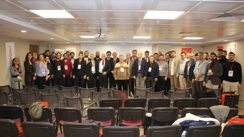 Medical Point Gaziantep'te Nöroşirürji Toplantısı