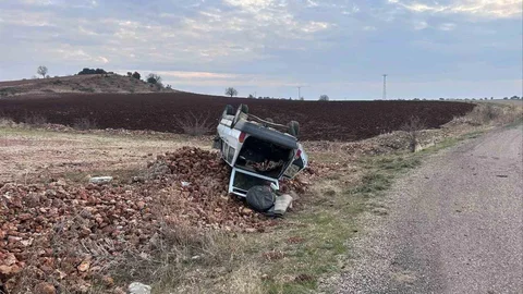 Güvenlik Korucusunun Aracı Takla Attı