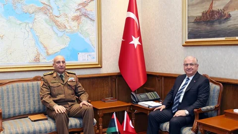 Bakan Güler, Libya Genelkurmay Başkanı'nı Kabul Etti